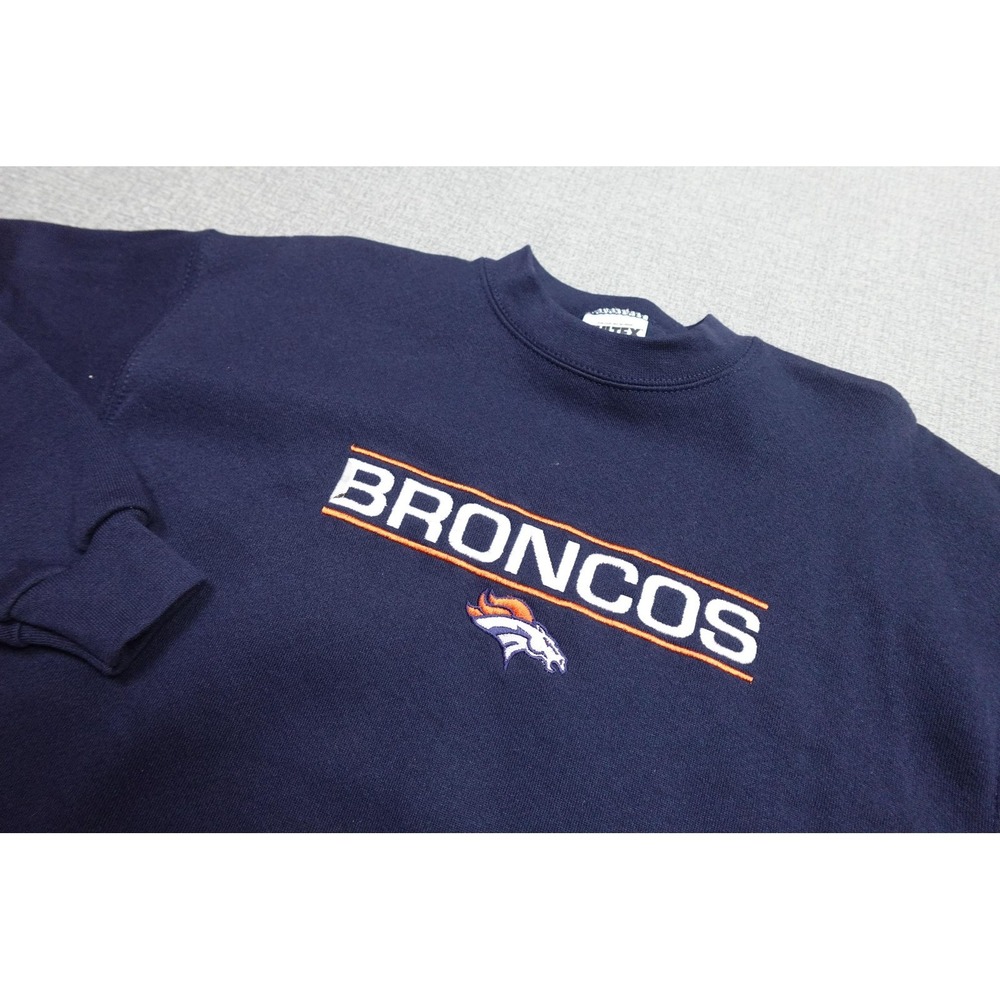 Vintage Denver Broncos Sweatshirt Mens Medium Blue Tultex NFL Football Crewneck